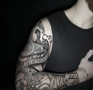 Tatouage Ragnarok bras complet. Full arm Ragnarok tattoo.