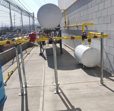Vaporizador Ransome 80 galones, conectado a Tanque Estacionario de 5000 litros