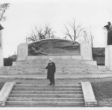 AG Bell at the unveiling of the Bell Memorial