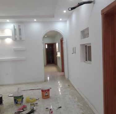 خدمة دهانات مميزة في الرياض مع ضمان الجودة واللمسات الإبداعية.