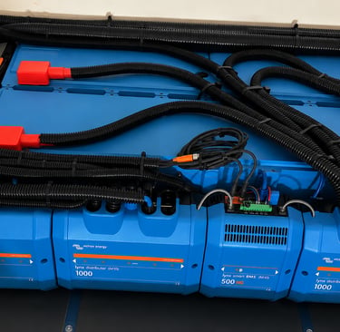 Victron LiFePO₄-Batterien mit Lynx Smart BMS im Wohnmobil
