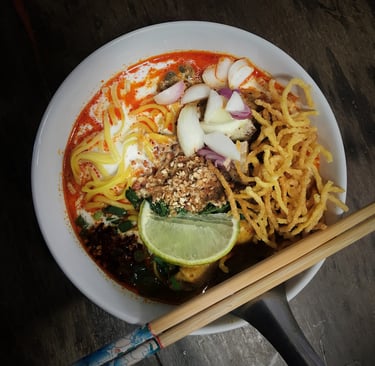 khao soi comida tailandia