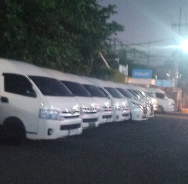 Sewa-hiace-surabaya
