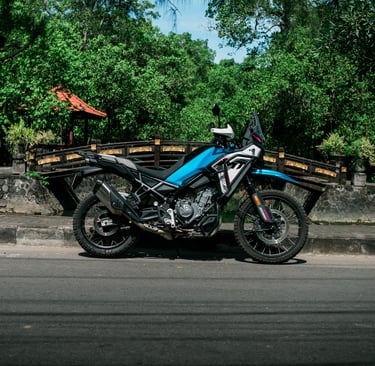 CF MOTO WITH NORIFUMI EXHAUST IDR 1.600,000 PER DAY