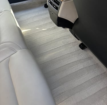 intérieur voiture propre 