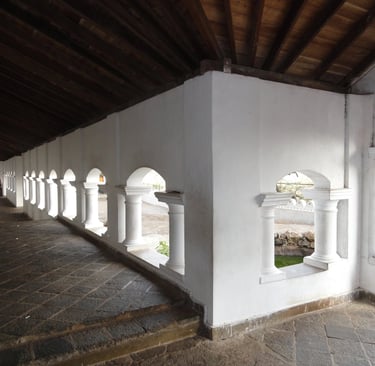 Dambulla Temple walk way