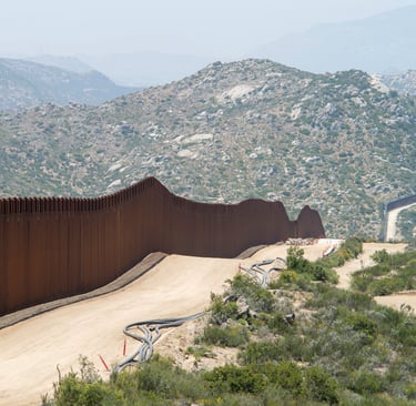 Tanto Press Mexican border wall