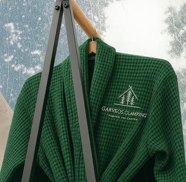 Garvros Glamping Bathrobe extra with Glmaping Pod Stay