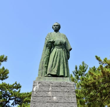Sakamoto Ryoma statue at Kazagashira Park in Nagasaki