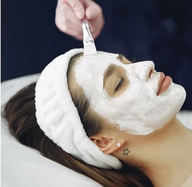 Siren-Facials Chicago-Cream Application