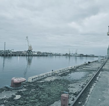 A picture of a preserved building at the port symbolizing compliance with sanctions requirements.