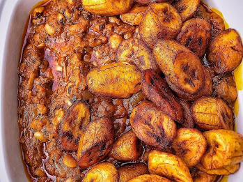 Fried Plantain and beans "Red-Red"