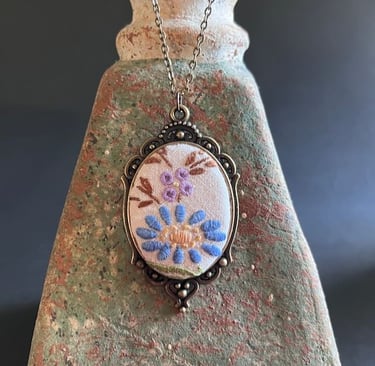 embroidered necklace