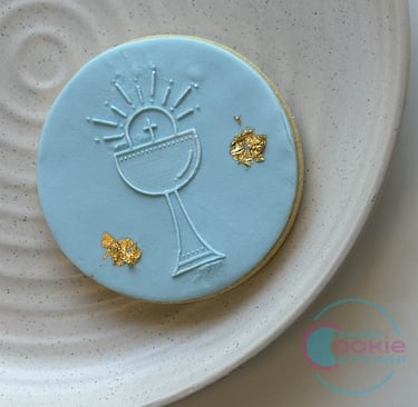 Blue and gold leaf communion fondant cookie