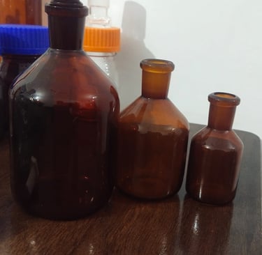 #lab glass reagent bottle