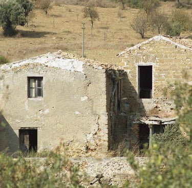 rovine di case
