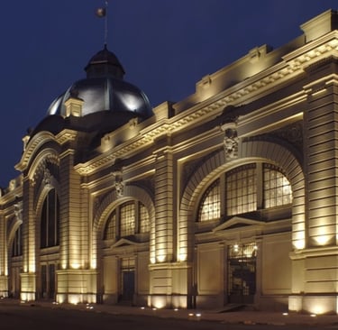 Mercado Municipal de São Paulo, também conhecido como "Mercadão", é famoso por sua deliciosa comida,