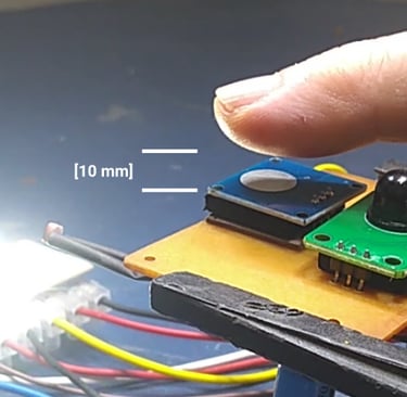 Operação com sensibilidade ampliada do Módulo Sensor Touch TTP223 montado em Placa de Controle do Es
