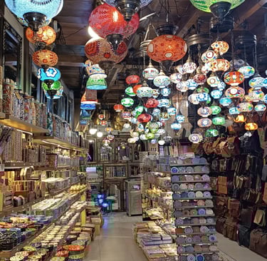 Lanterne luminose in stile moresco a Granada