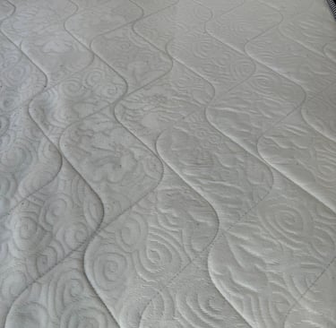 matelas nettoyé par Le Roux Auto Clean