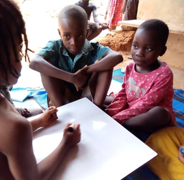 Ghana - Schooling the Village