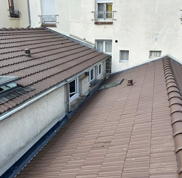Travaux de couverture réalisés par MF Couverture à Puteaux (92) - Pose de toiture en tuiles et travaux de zinguerie