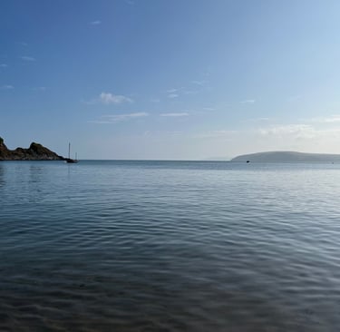 Cwm-yr-Eglwys, Pembrokeshire Coast 