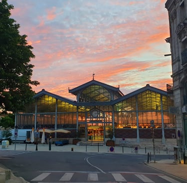 marche angouleme a building with a large glass front and a skylight