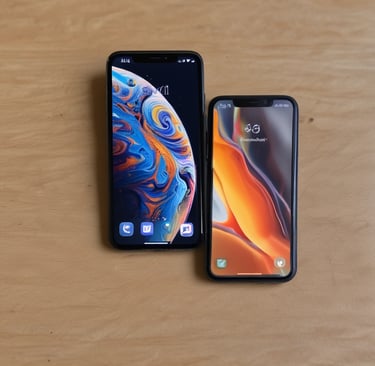 silver iphone 6 on macbook