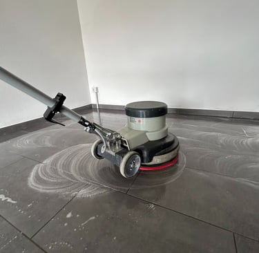 Grundreinigung Feinsteinzeug