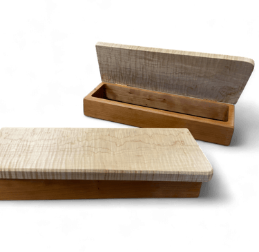 SM 22 Small Box Hinged Top 