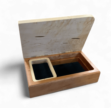 SM 26 Small Box Hinged Top Open