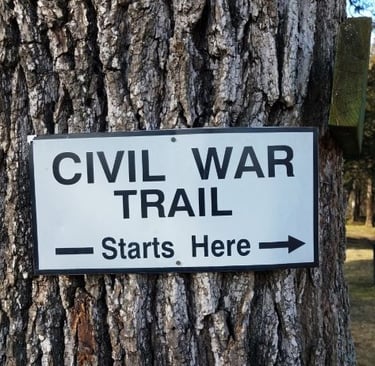 a sign that says civil war trail starts here