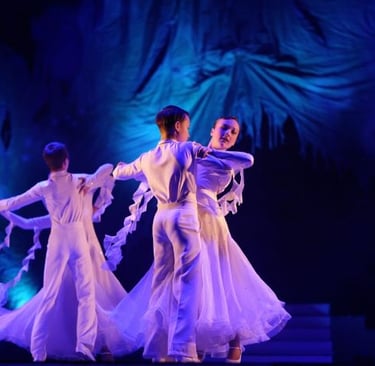 musical - a group of dancers performing a dance
