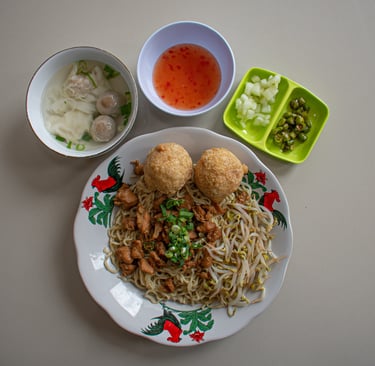 Mie Ayam Aphin - Bogor