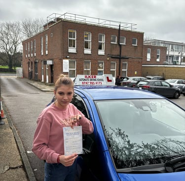 driving lessons loughton, driving school loughton, driving test loughton, driving instructor loughto