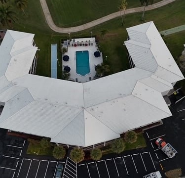 COMMERCIAL ROOF CLEANING FORT LAUDERDALE 