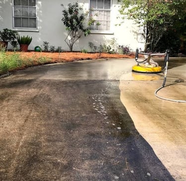 concrete driveway pressure cleaning