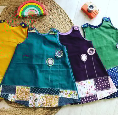 4 robes trapèzes pour enfant