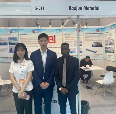  Tanaka Muvezwa at SolarEx Expo Istanbul, Representing Zimbabwe with firms from Xi Jinp Pings CHina 