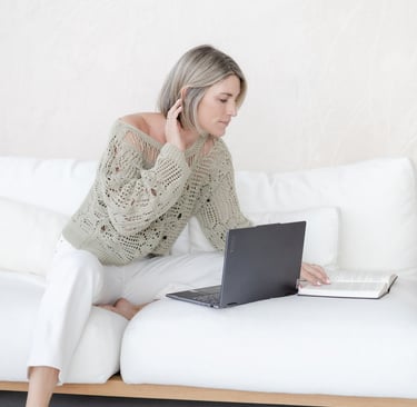 Counsellor Yvonne Richter, researching treatment plans in a calming living space