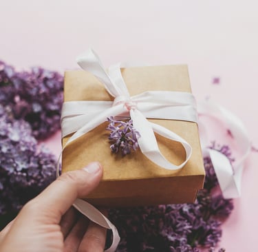 dried flower gift box