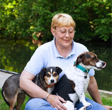 laure et ses chiens - terre des chiens sur StrasDog