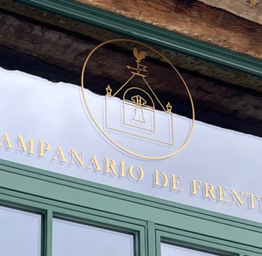 Campanario de Frentes. Nuestro logo