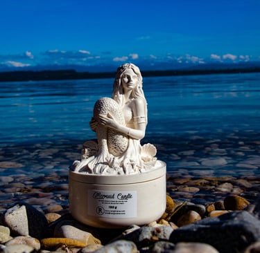 Mermaid Candle by Rangliciene