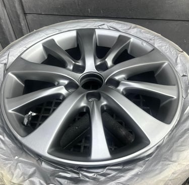 Diamond cut alloy wheel restoration in Malvern workshop