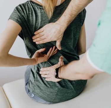 libras facing pain in lower back