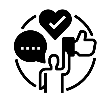 Homem com ícones de 'ok', concordância e comunicação, simbolizando decisões estratégicas.