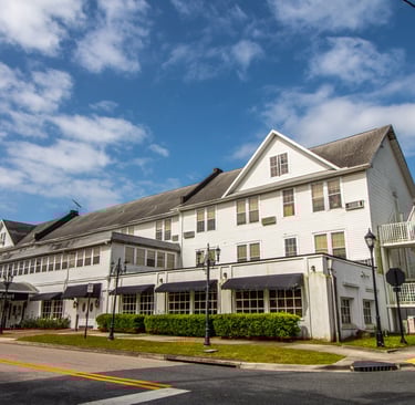 Historic hotel in Downtown Inverness