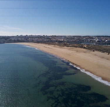meia praia in lagos portugal